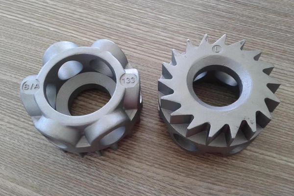 Wat zijn de veelgebruikte roestvrijstalen materialen voor precisie gietstukken?